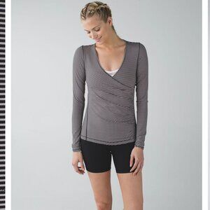 Lululemon Athletica Sunset Salutation Ballet Wrap Long Sleeve Shirt Size 8 10